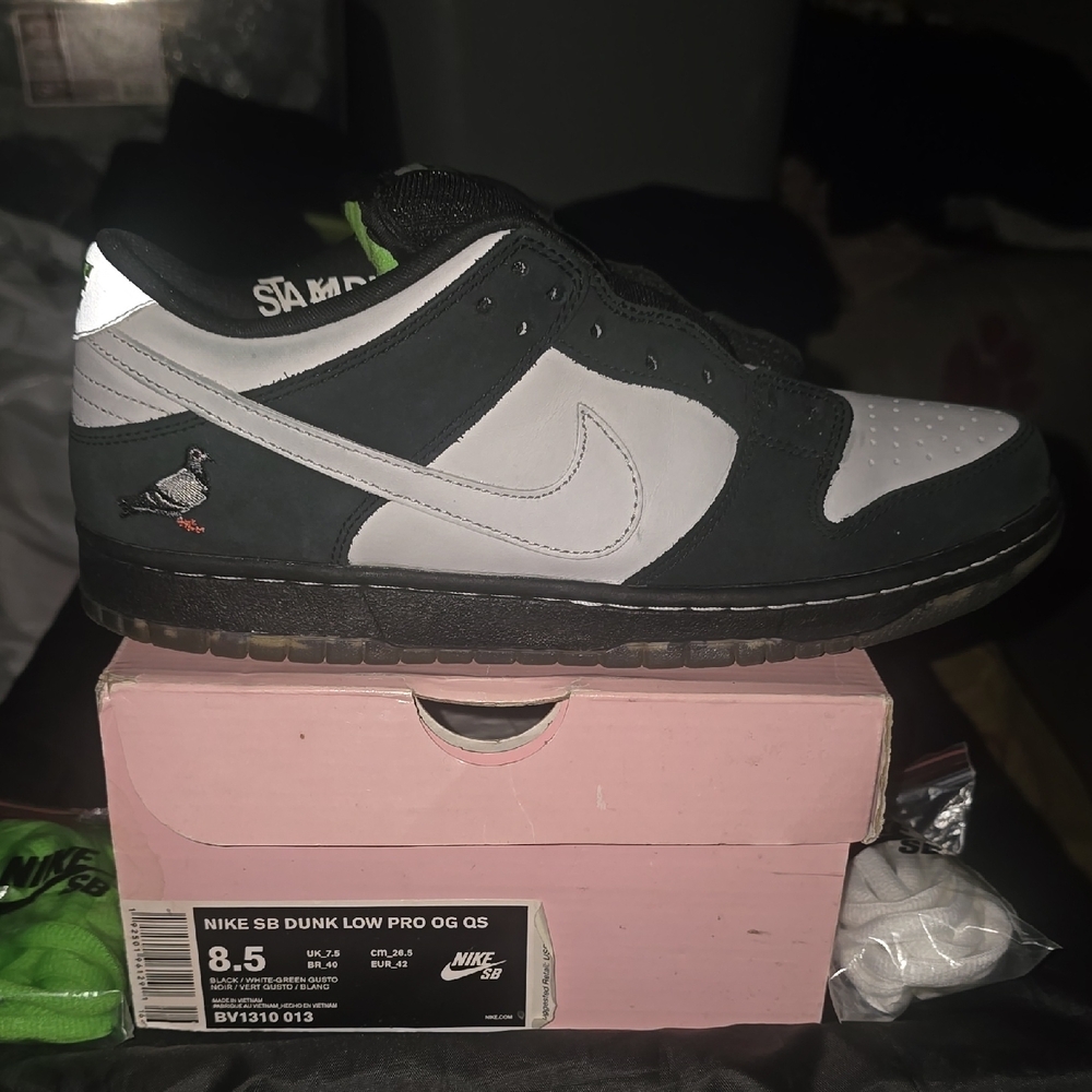 SB Dunk Low Pro OG QS (Jeff Staple)